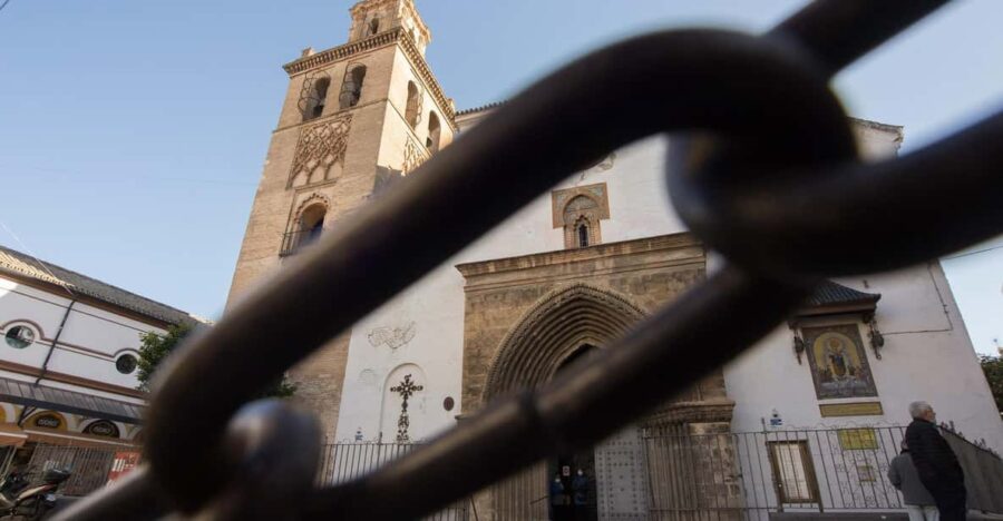 Hidden Gems in Seville in English