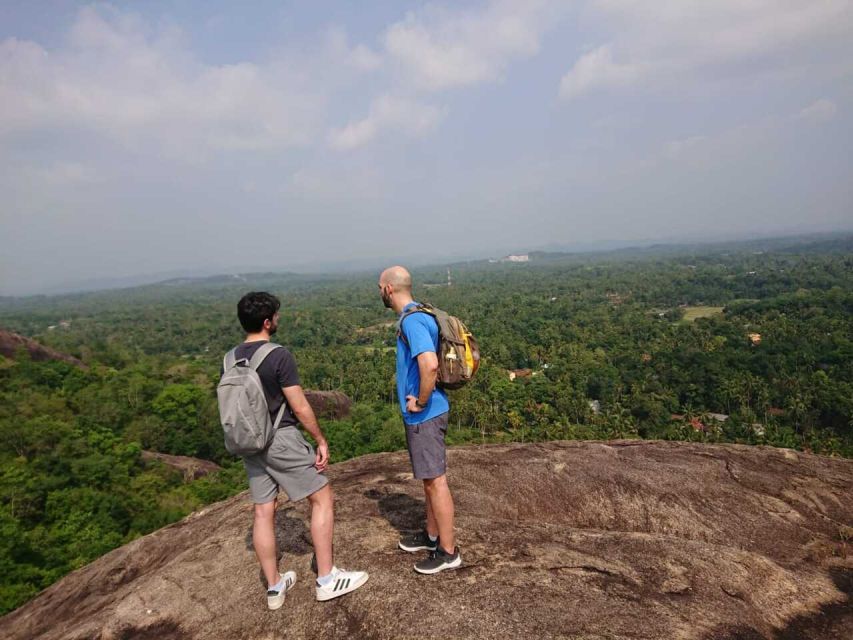 Hiking Tour in Gampaha
