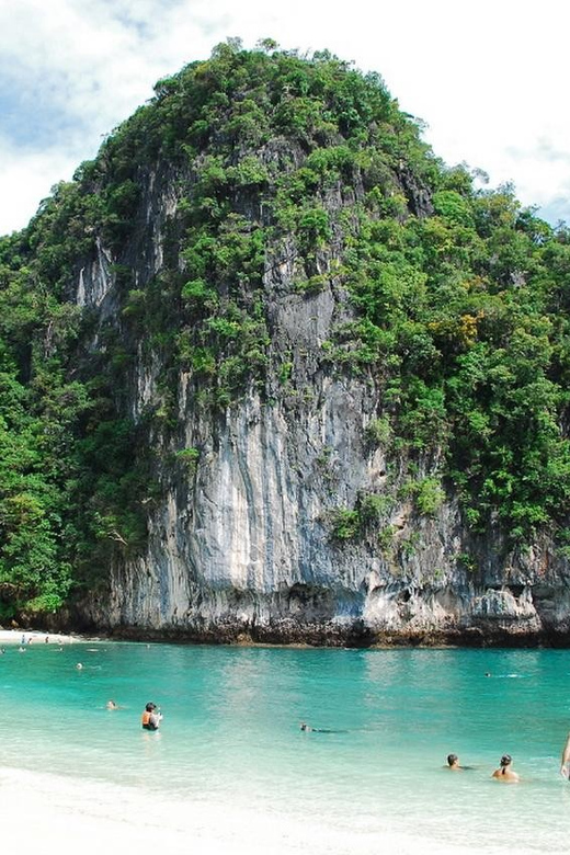 Hong Islands Private Full Day Trip by Speed Boat