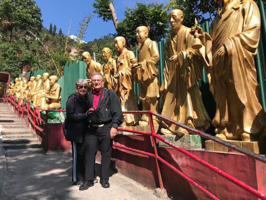 Hong Kong: Private Walking City Tour With a Local Guide