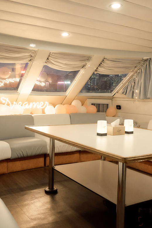 Hong Kong: Victoria Harbour or Symphony of Light Show Cruise