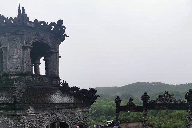 Hue Sightseeing Royal Tombs, Pagoda, Citadel by Private Car