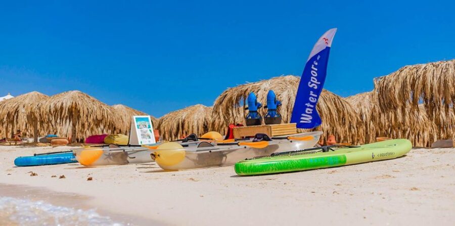 Hurghada: Paradise Island Yacht Cruise, Lunch & Snorkeling