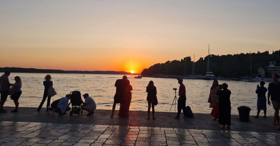 Hvar: Sunset Tour With a Speedboat