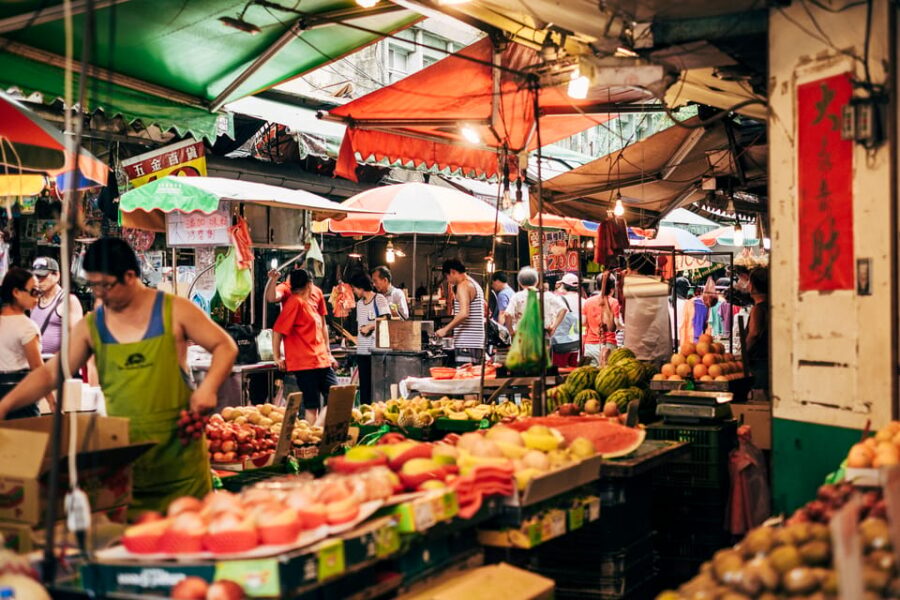 Iconic Food Tour: Local Street Food, Drinks & Sites - Tour Overview and Details