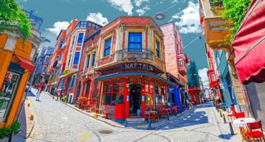 Istanbul: Old City and Bosphorus Bus Tour With Lunch