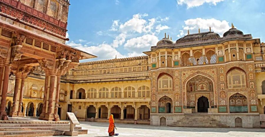 Jaipur Tour ( Pink City ) by Car From Delhi - All Inclusive