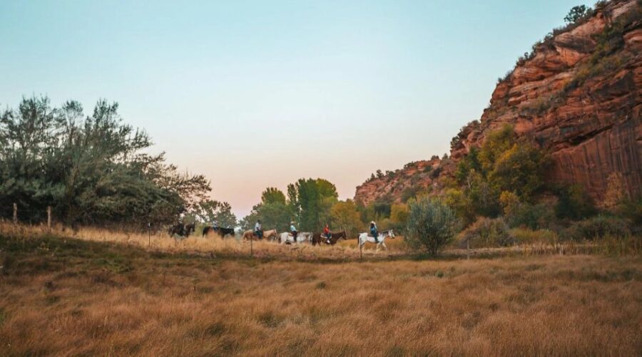 Kanab: Cave Lakes Canyon Horseback Riding Experience - Experience Overview