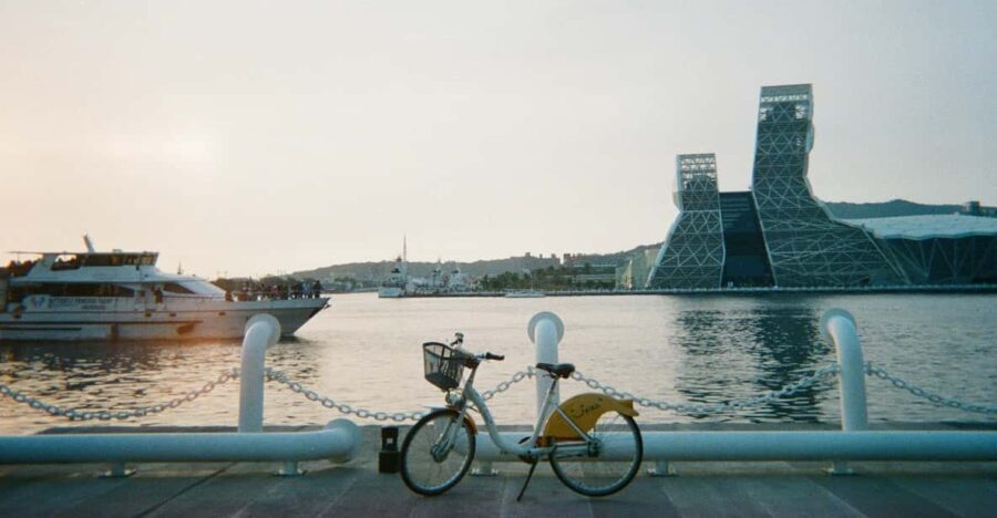 Kaohsiung: Highlight Attractions City Tour