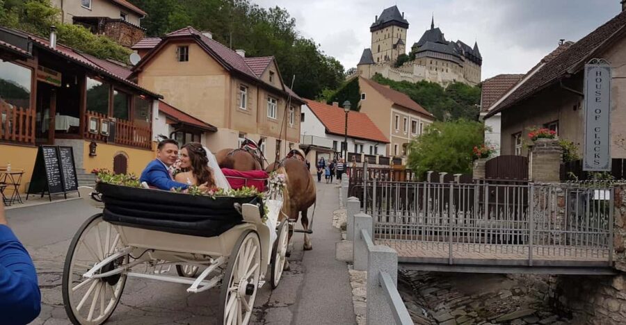 Karlštejn Castle by Horse Carriage