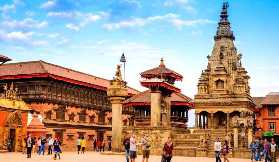 Kathmandu: Bhaktapur and Nagarkot Day Tour With Guide