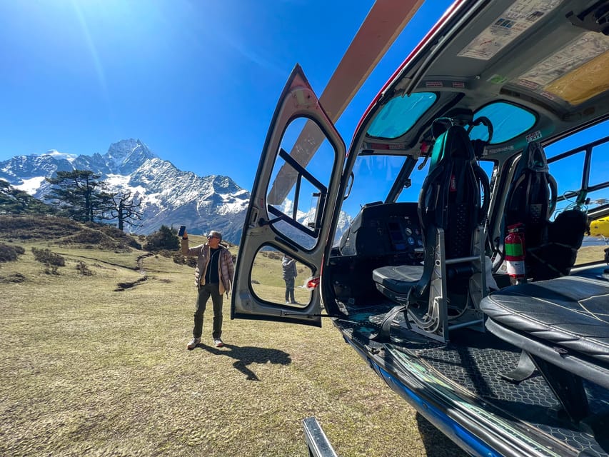 Kathmandu: Everest Base Camp Helicopter Tour With Breakfast