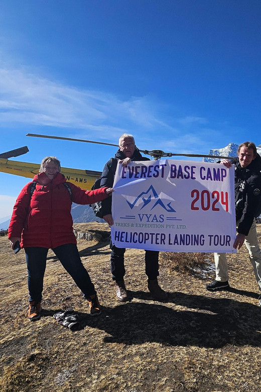 Kathmandu: Everest Helicopter Tour With Guaranteed Landing
