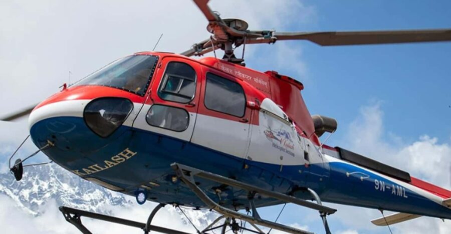 Kathmandu: Gosaikunda Lake Helicopter Tour