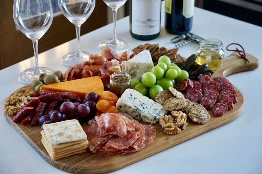 Kelowna: Sunset Sip Wine Tour