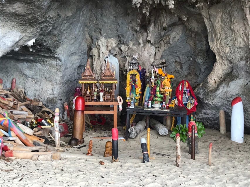 Krabi: 4 Island Whirlwind Tour With Caves, Sandbars & Reefs