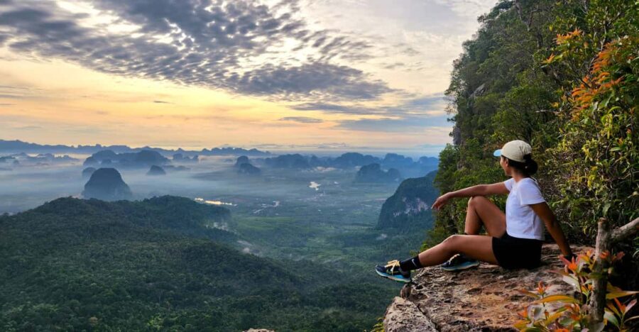 Krabi: Dragon Crest Sunrise Hike &Klong Root Kayak Adventure