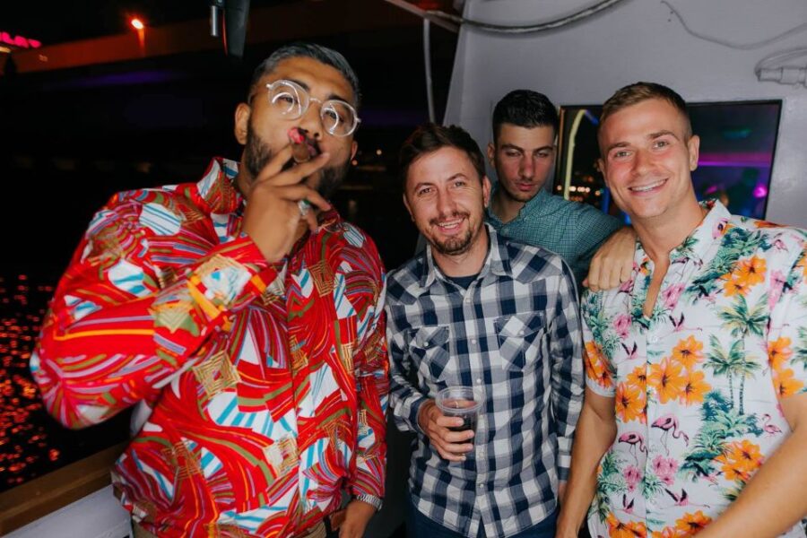 Krakow: Boat Party With Unlimited Drinks - Overview of the Activity