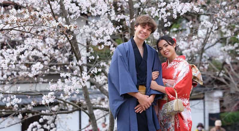 Kyoto Kimono Rental Mimosa | Kimono/Yukata Rental Couple Plan