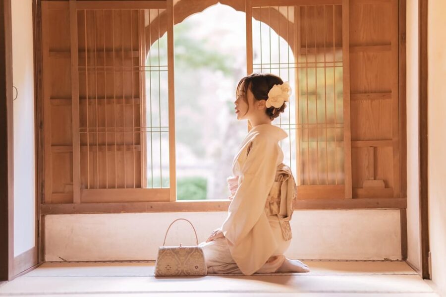 Kyoto: Kimono/Yukata Rental 5 Minutes From Kiyomizu-Dera