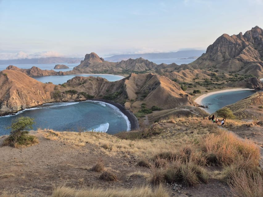 Labuan Bajo: Komodo & Pink Beach 2-Day Group Boat Tour