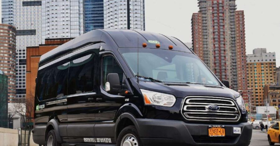 Laguardia Airport Private Transfer To/From Manhattan