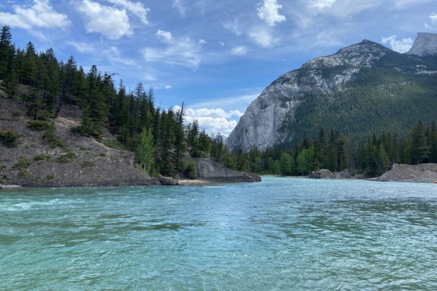 Lake Louise and Moraine: Self-Guided Driving Audio Tour