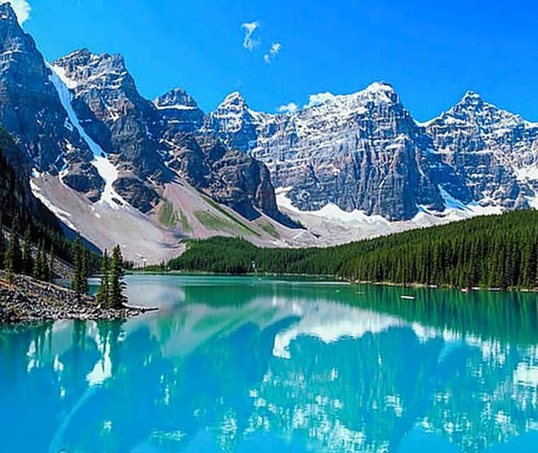 Lake Louise: Double Decker Shuttle to Moraine & Lake Louise