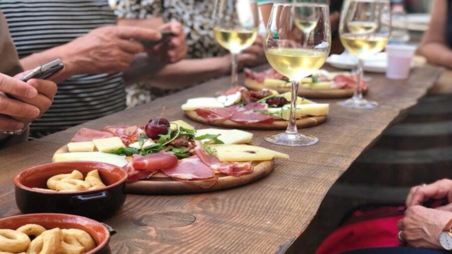 Lecce: Guided Wine Tour by Bike With Wine Tasting - Tour Overview and Experience
