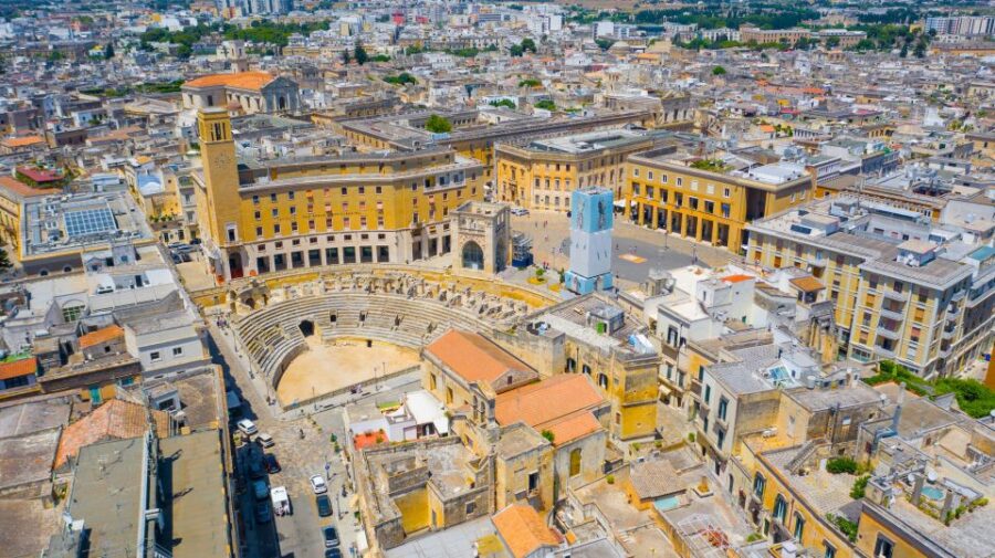 Lecce: Historic Center Private Walking Tour W/ Food Tasting