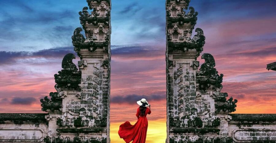 Lempuyang Temple : 03:00-05:00am Pick Up/ 1 Day Private Tour - Tour Overview and Pricing