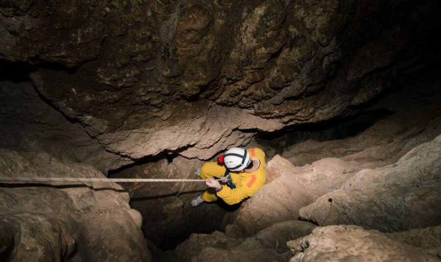 Lisbon: Arrábida Natural Park Cave Tour With Guide