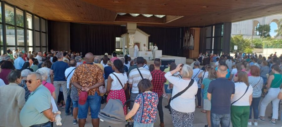 Lisbon: Half-Day Small Group Trip to the Sanctuary of Fátima