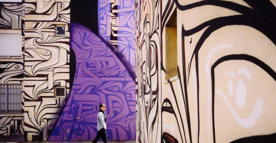 Lisbon: Street Art Tour