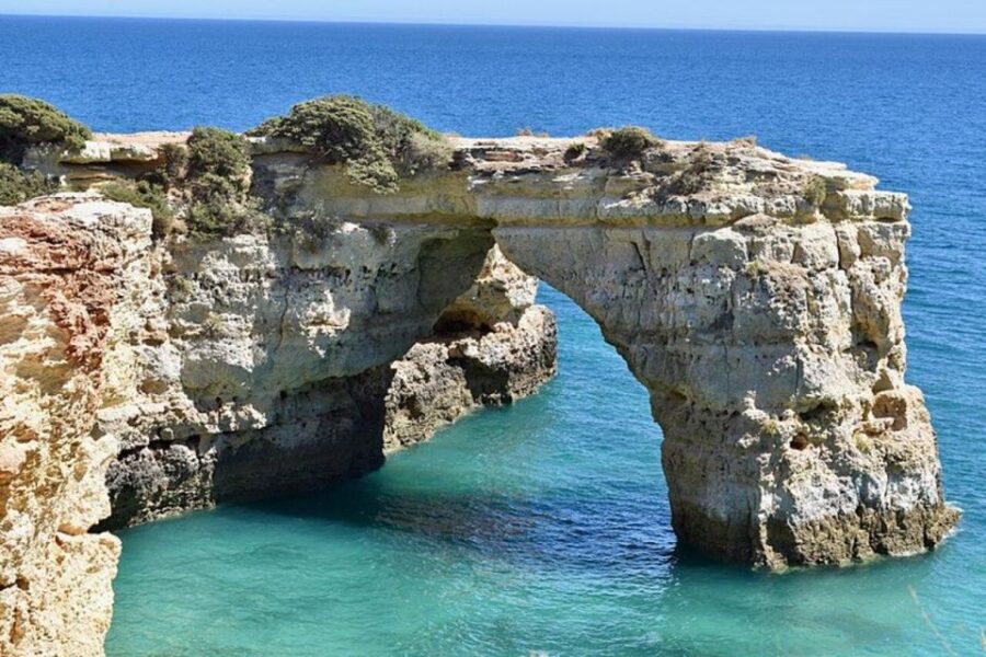Lisbon to Algarve up to 3 Stops