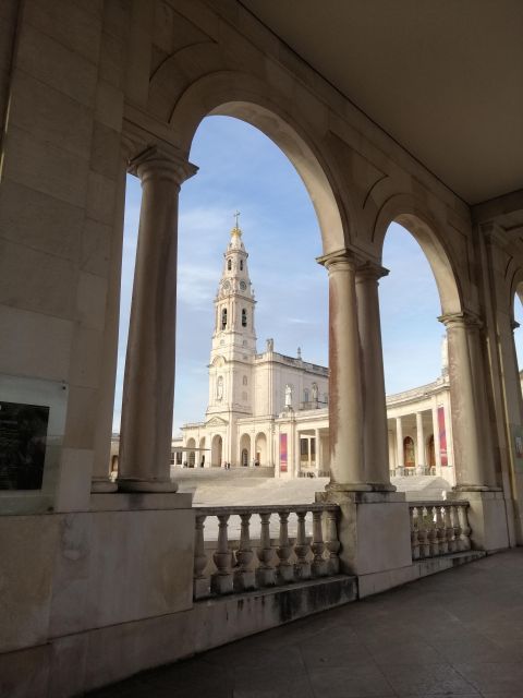 Lisbon to Fátima, Nazaré, and Óbidos, Full-Day Private Tour