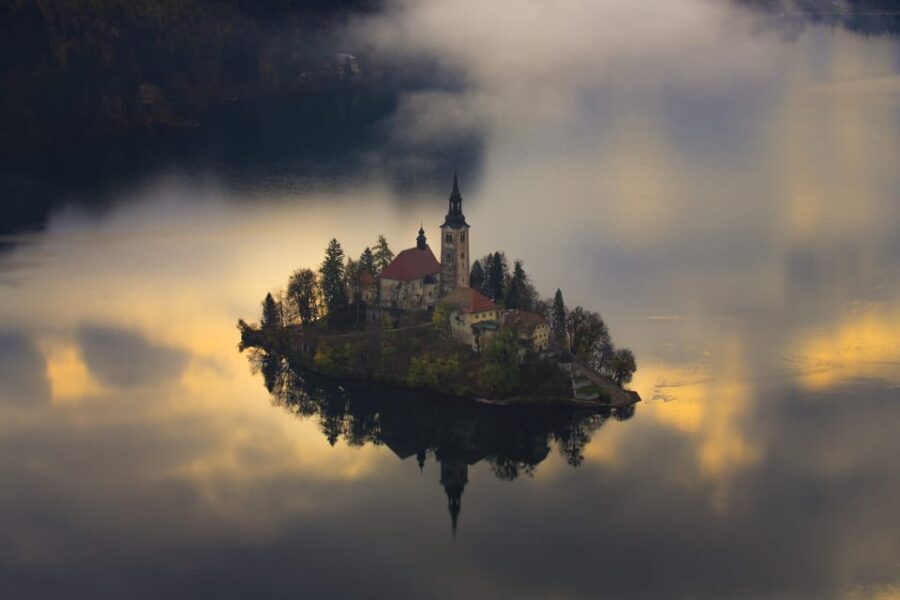 Ljubljana: Lake Bled & Triglav National Park Full-Day Trip