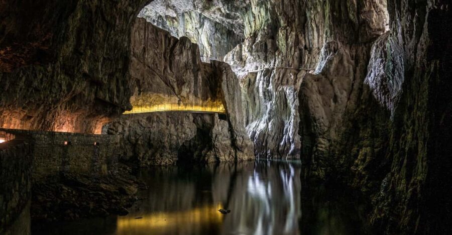 Ljubljana: UNESCO-Listed Škocjan Caves and Piran Day Trip