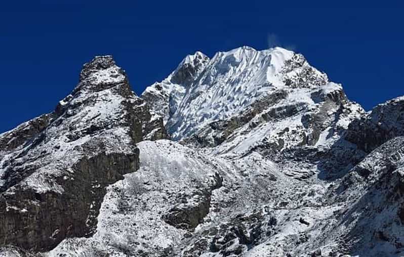 Lobuje West Peak Climbing