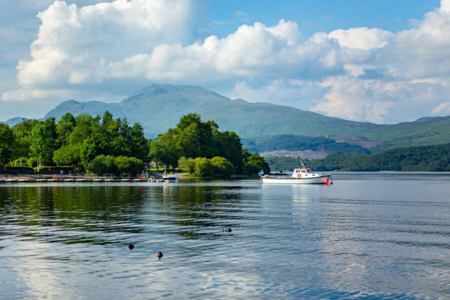 Loch Lomond: Island Discovery 2-Hour Cruise