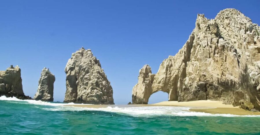 Los Cabos: City Tour With Cruise, Snorkeling, and Tastings