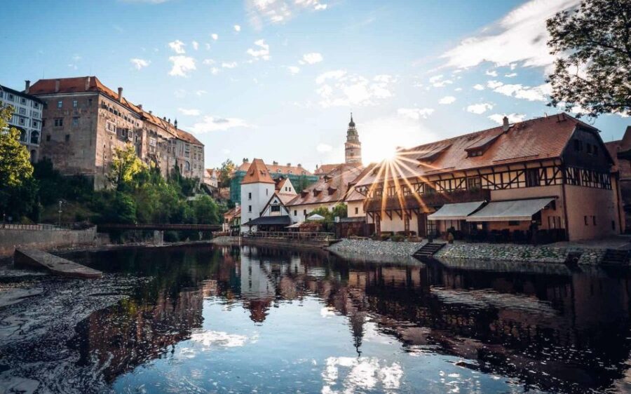 Luxury Transfer From Prague to ČEsky Krumlov