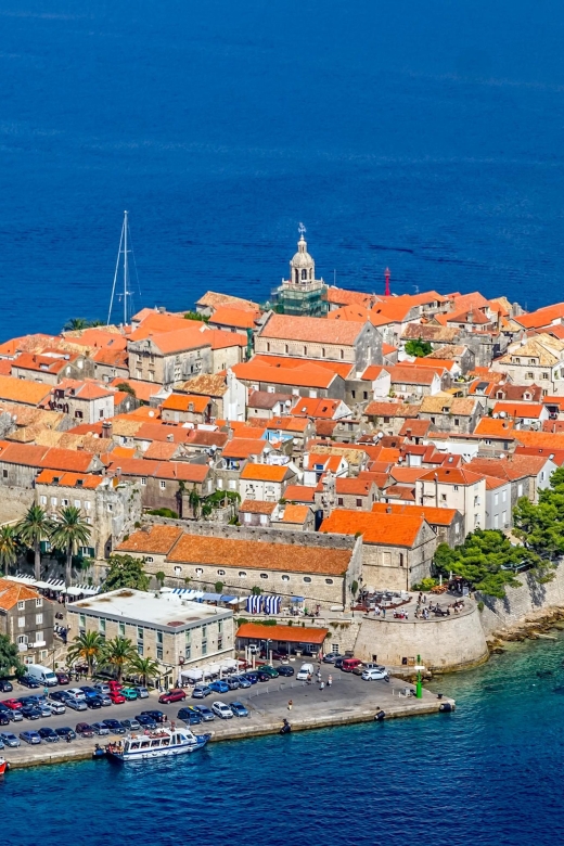 Makarska: Korcula, Deer Island & Shipwreck Speedboat Tour