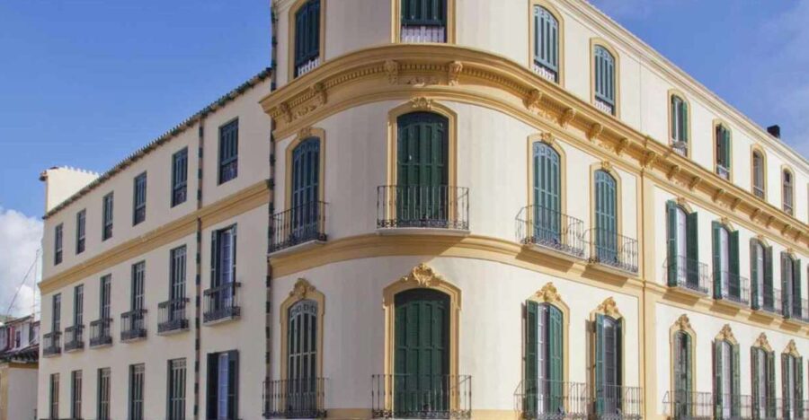 Málaga: Picasso Birthplace Museum Ticket & City Audio Guide