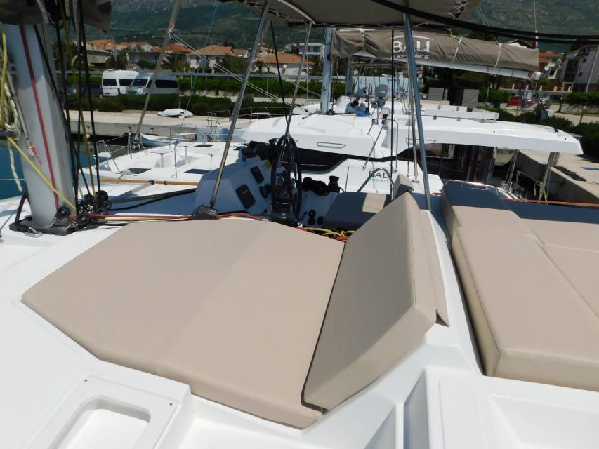 4 Best Sailing Experiences In Comino