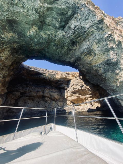 Malta/Gozo: Private Boat to Blue/Crystal Lagoon & Caves