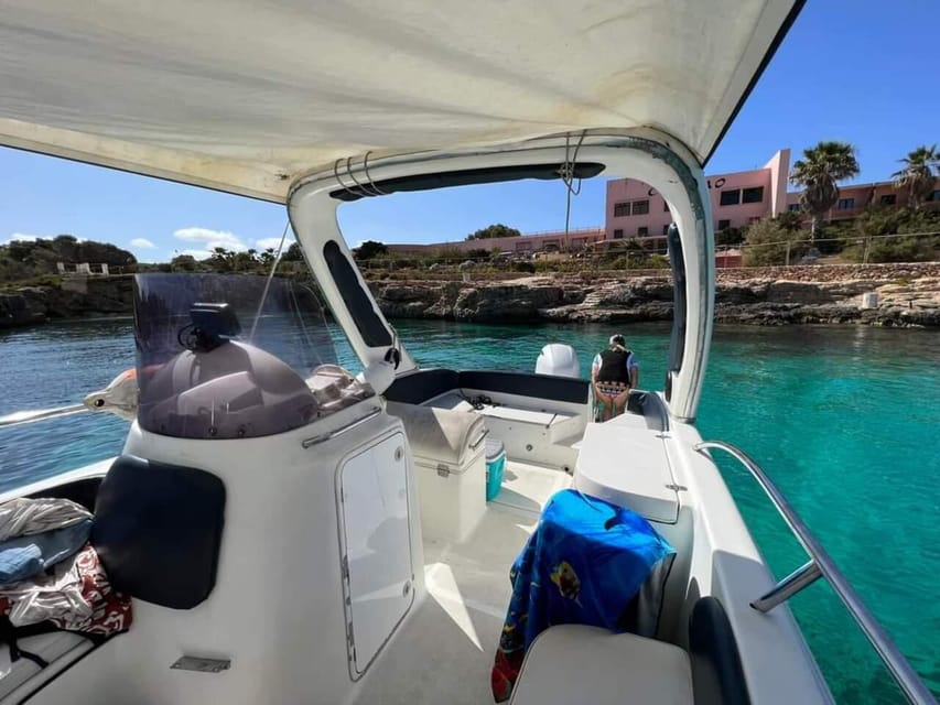 Malta: Private Speed Boat Cruise With Swim Stops