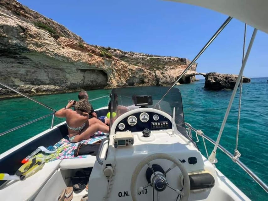 Malta: Private Speed Boat Cruise With Swim Stops