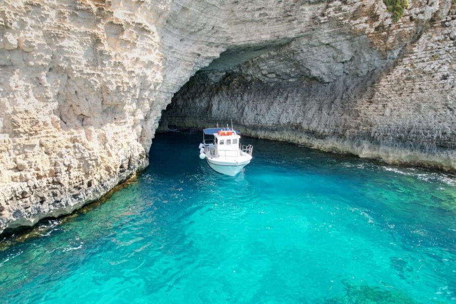 Malta:Blue Lagoon, Comino & Gozo Private Boat Cruise & Trips