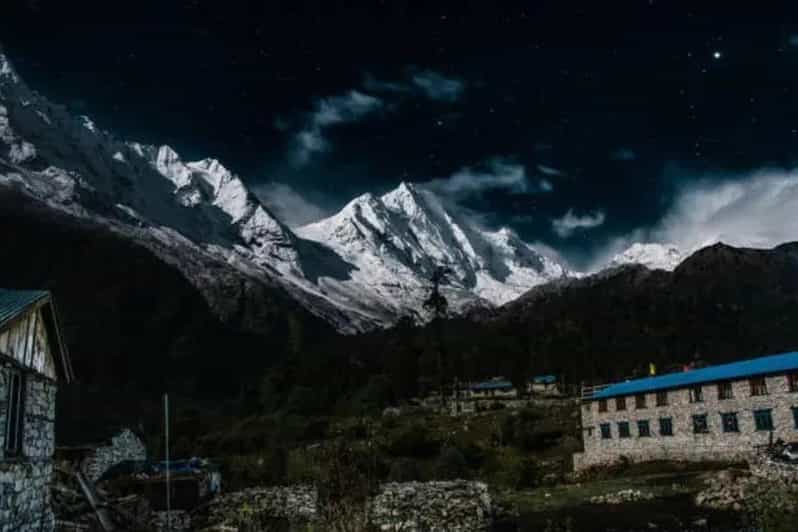 Manaslu Circuit Trek 9 Days
